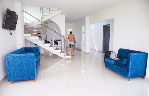Santa Veronica Villa | VILLA MANDALAY