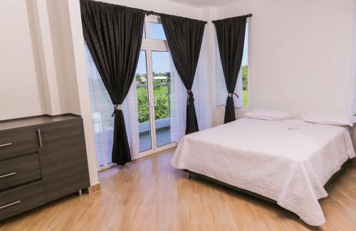 Santa Veronica Villa | VILLA MANDALAY