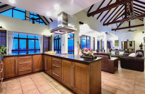 Mae Nam Villa | Villa Maphraaw