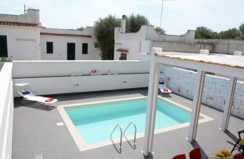 Torre Colimena Villa | Villa Maria con Piscina nel Boomerang Village a Torre Colimena