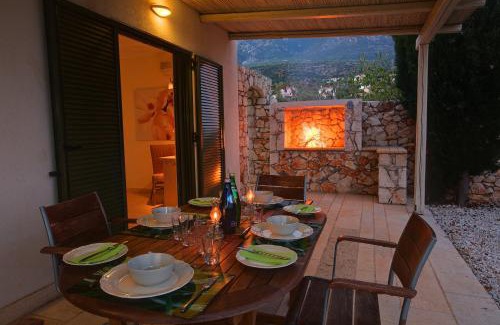 Karavados Villa | Villa Mataki Ideales Resort