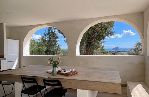 Benissa Cottage | Villa MATIMI in Benissa – Country house with swimming pool, terrace with views, electric car charger and peaceful surroundings