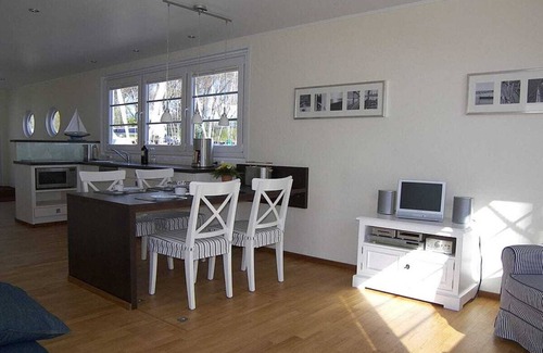 Grossenbrode Boat Rental | Villa Meeresbrise Comfortable holiday residence
