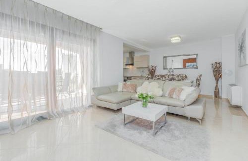 Mugeba Villa | Villa Mirjana with private Pool