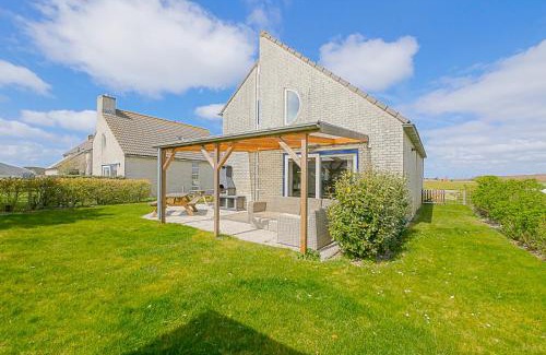 Julianadorp aan zee House | Villa Mooy met sauna - Landal park Ooghduyne Julianadorp aan Zee