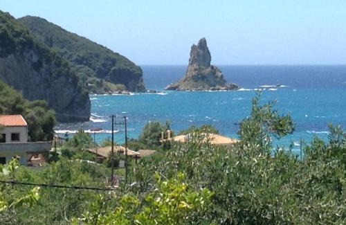 Agios Gordios House | Villa- nefeli