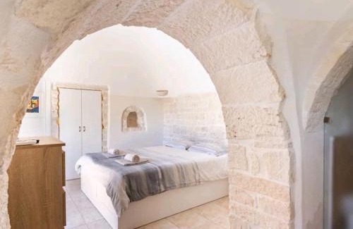 Martina Franca Villa | Villa Nirya - Unique Trulli Resort & SPA