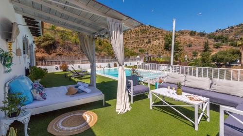 Torrox Villa | Villa Omairi Torrox by Ruralidays
