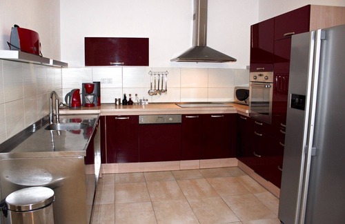 Mirce Villa | Villa on Brac with pool, walk to town and on the beach, Croatian villa on the beach