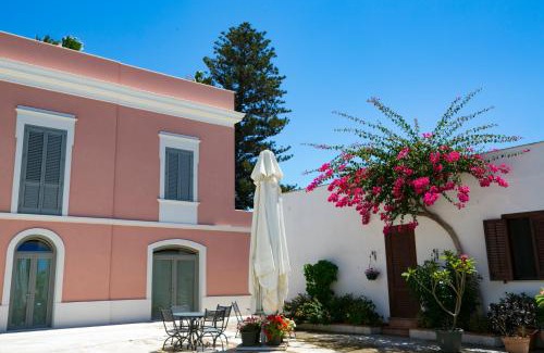 Trapani Bed & Breakfast | Villa Pampalone - b&b in dimora storica