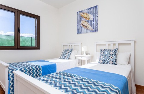 Caleta de Fuste Villa | Villa Perla 21 Golf Private Pool Caleta de Fuste By Holidays Home