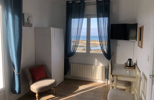 Saint-Come-de-Fresne House | Villa Port Winston B&B
