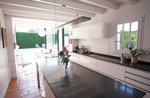 Ahetze House | Villa Querencia, Basque modern farm within the village