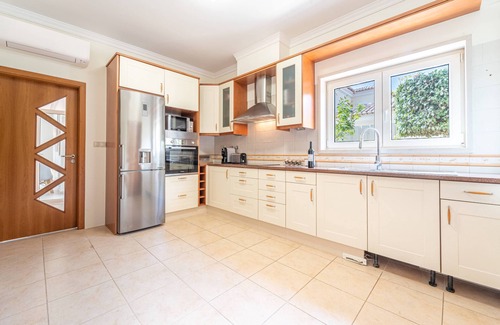Gale Apartment | Villa Ribeiro by HelloVacations