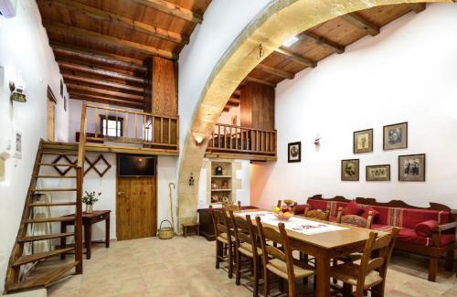 Kalamitsion Alexandrou House | Villa Rouga by Andrian Villas