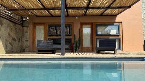 Pichilemu House | Villa Rumah Kayuh, 3 Habitaciones, Punta de Lobos