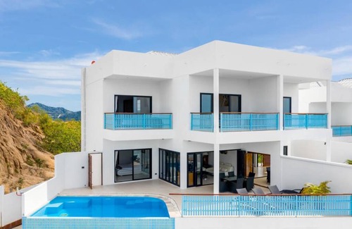 Moo 5 Villa | Villa Sail B1