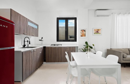 Hipodromo Apartment | Villa Serena - Estudio Luminoso y Equilibrado con Cama Queen + Cocina