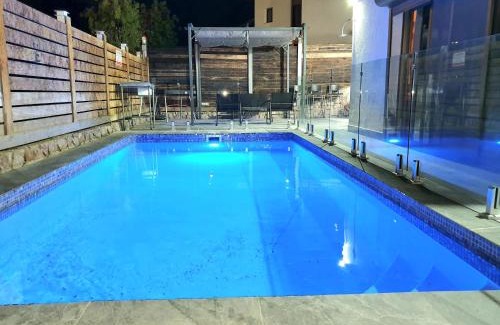 Eilat Villa | VILLA SITVANiT- וילה סיתוונית by barak royal suites