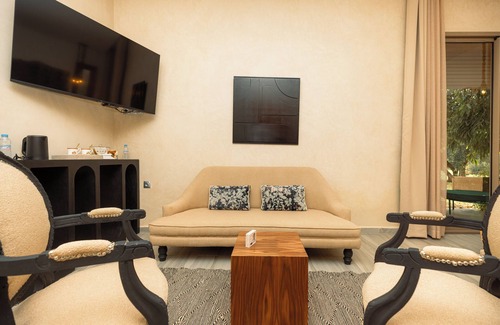 Oulad Hassoune House | Villa Stevana