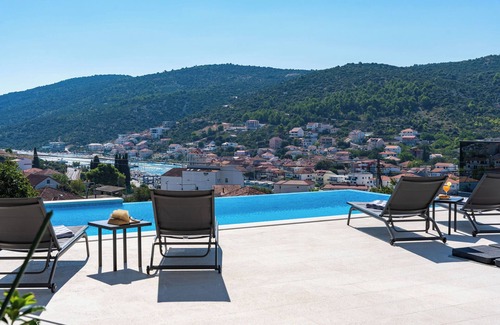 Marina House | Villa Summer side (V5892-K1) - Marina