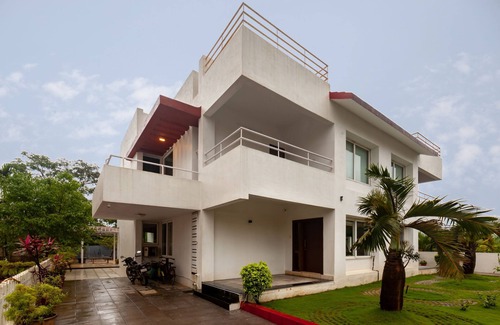 Lonavala Villa | Villa Sunridge By Deshco Holidays