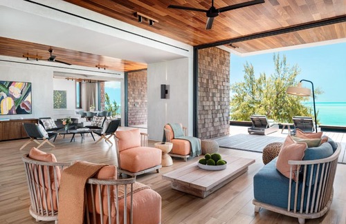 Long Bay Villa | Villa Umi