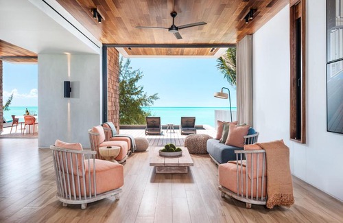 Long Bay Villa | Villa Umi