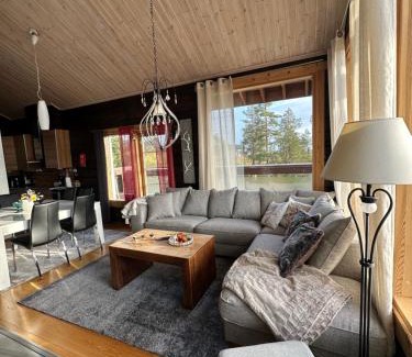Sirkka House | Villa Utsuntuisku