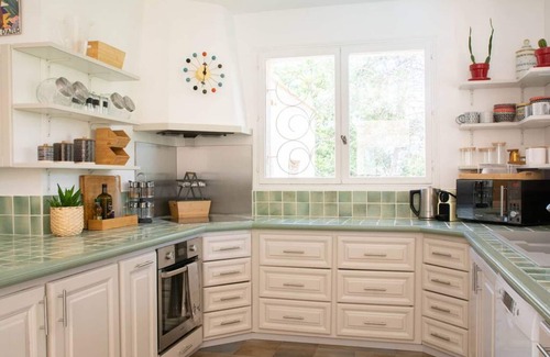 Montferrier-sur-Lez Villa | Villa Verveine - Stylish Languedoc villa with pool