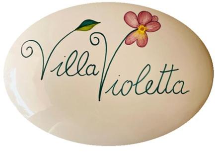 Galatina Apartment | Villa Violetta - Accogliente Casa con Piscina