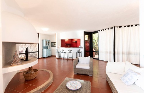Villasimius Villa | VILLA WITH A VIEW AND AC