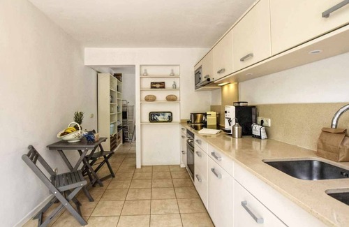 Provensals House | Villa with sea views and pool & a/c for 6 people