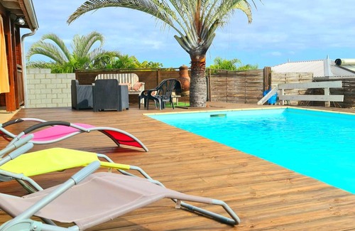 Carosse Villa | Villa Z'ETOILEE, classé 3 étoiles, piscine, Mont Roquefeuil, 8 personnes