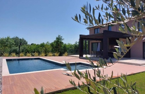 Santalezi Villa | Villa Zara-luxury paradise for 10 people surrounded by vineyard and olives