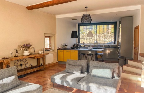 Grignan Ski Chalet | Village house with private pool, Grignan – Drôme Provençale