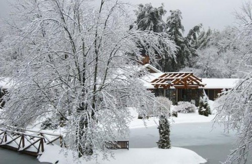 Blowing Rock Hotel | Village Inn - Blowing Rock