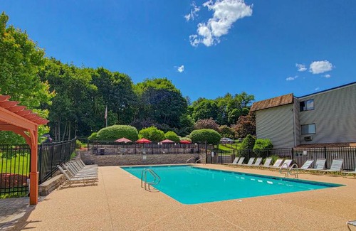 Weirs Beach Apartment | Village of Winnipesaukee