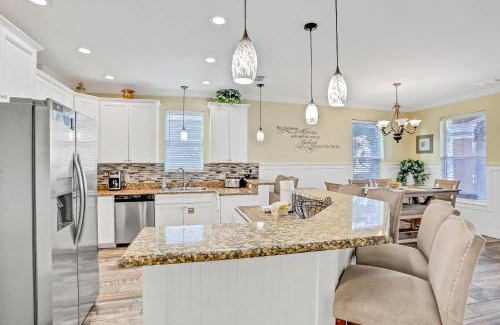 Villages of Crystal Beach House | Villages of Crystal Beach Flamingos Paradise