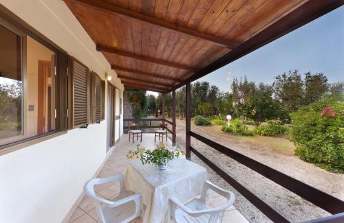 Marina di Puolo Hotel | Villaggio Villa Lubrense