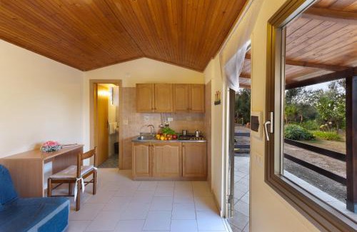Marina di Puolo Hotel | Villaggio Villa Lubrense