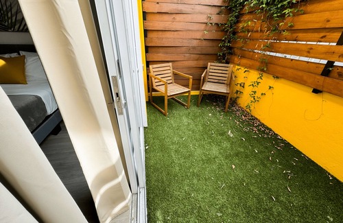 Universidad Apartment | Villas at Auxilio Mutuo 101