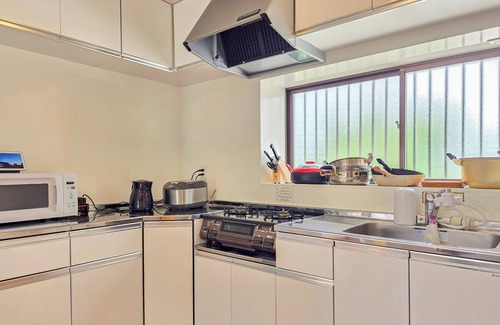 Ichihara House | Villas Minato