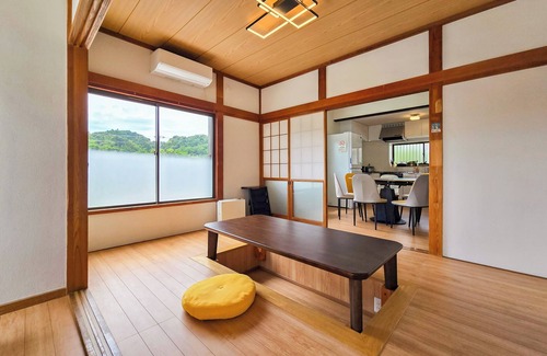 Ichihara House | Villas Minato