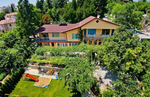 Primorski House | Villas Sequoia
