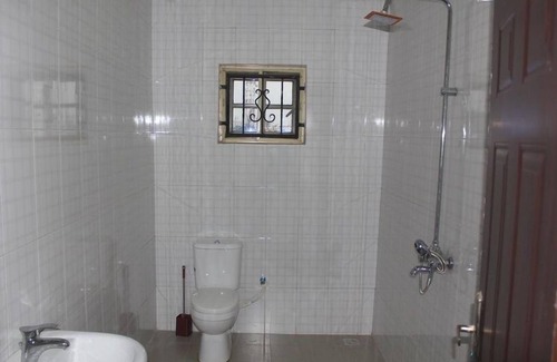 Lagos Hotel | Vinchee Suites