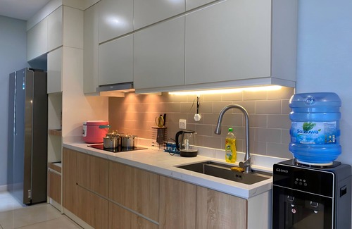 Trung Hoa Nhan Chinh Apartment | Vinhomes D'Capitale Hanoi - South Land