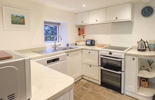 Ambleside Cottage | Violet Cottage