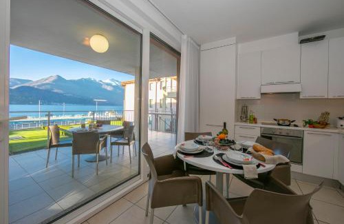 Maccagno Apartment | Vista di Maccagno Fantastico Pool - Happy Rentals