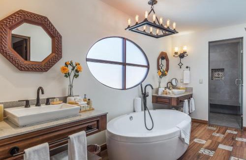 Cabo San Lucas Hotel | Vista Encantada Resort & Spa Residences, A La Carte All Inclusive Optional